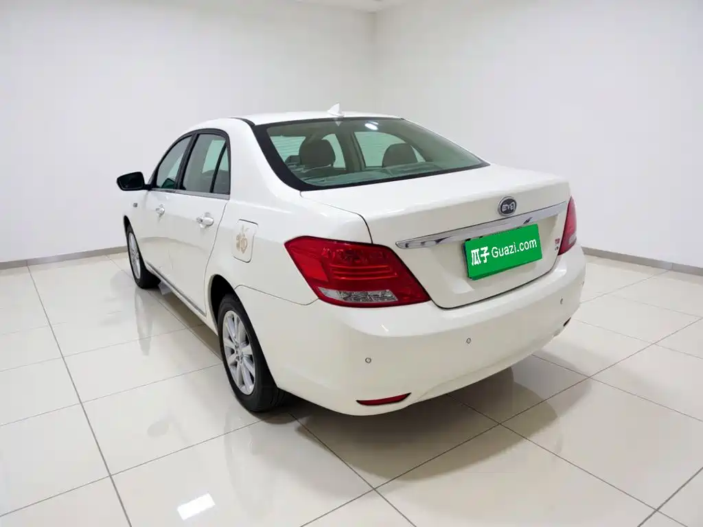 BYD Surui 2014 2014 1.5TI Manual Premium