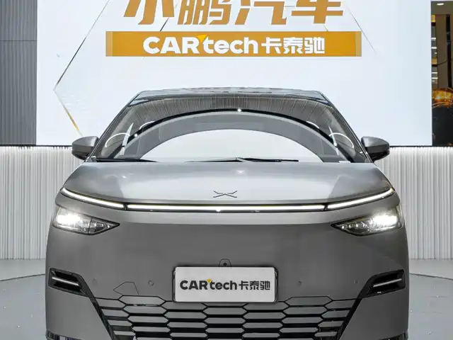 XPeng X9 2025