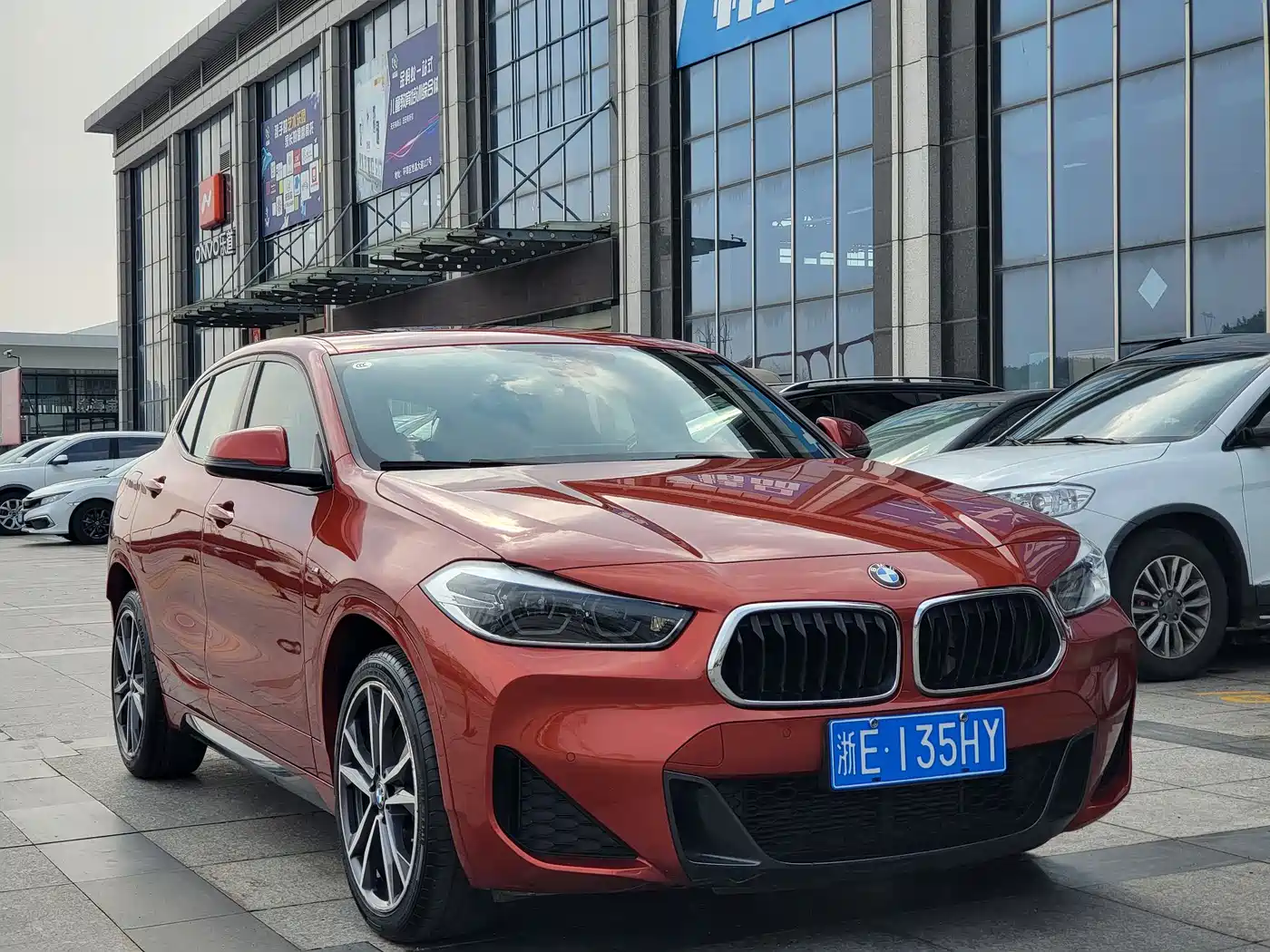 BMW X2 2020 sDrive25i Exclusive M Sport Package фото 3
