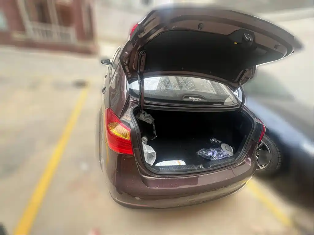 Фото 4 - Kia K3