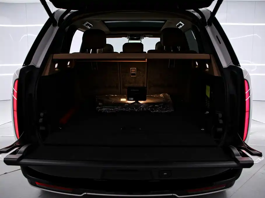 Фото 18 - Land Rover Range Rover