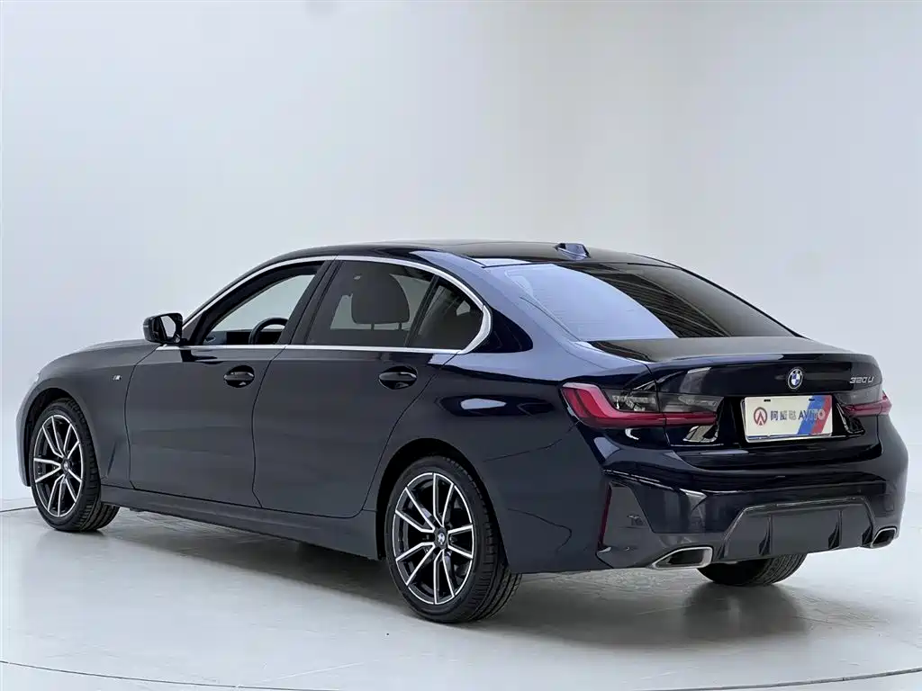 BMW 3 Series 2023 320Li M Sport Package фото 7