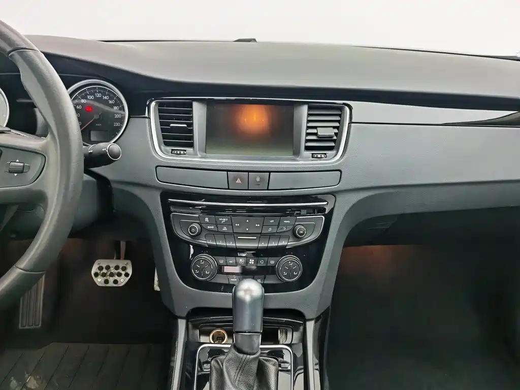 Фото 12 - Peugeot 508