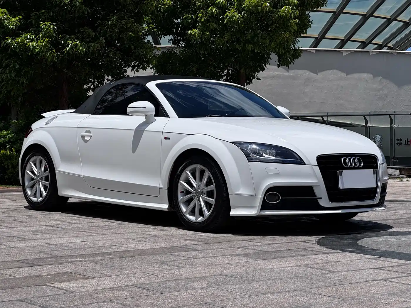Audi TT 2013 TT Roadster 45 TFSI фото 3