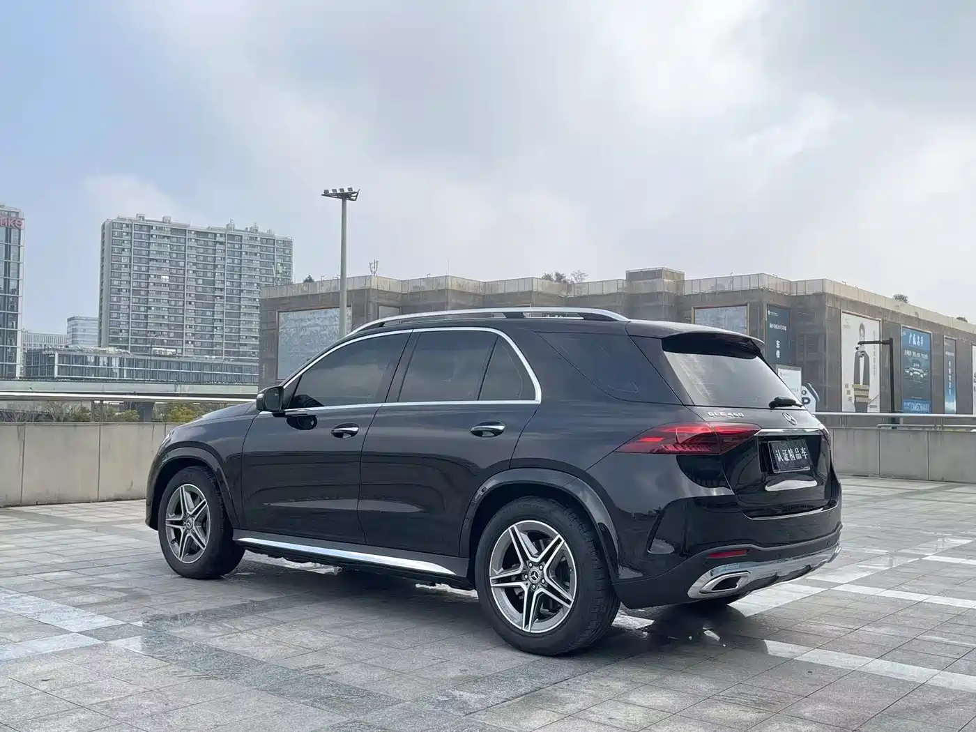 Mercedes-Benz GLE 2024 GLE 450 4MATIC Fashion фото 22