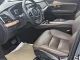 Фото 7 - Volvo XC90