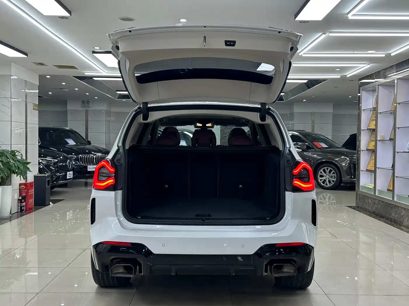 BMW X3 2022 xDrive30i Leading M Night Package фото 7