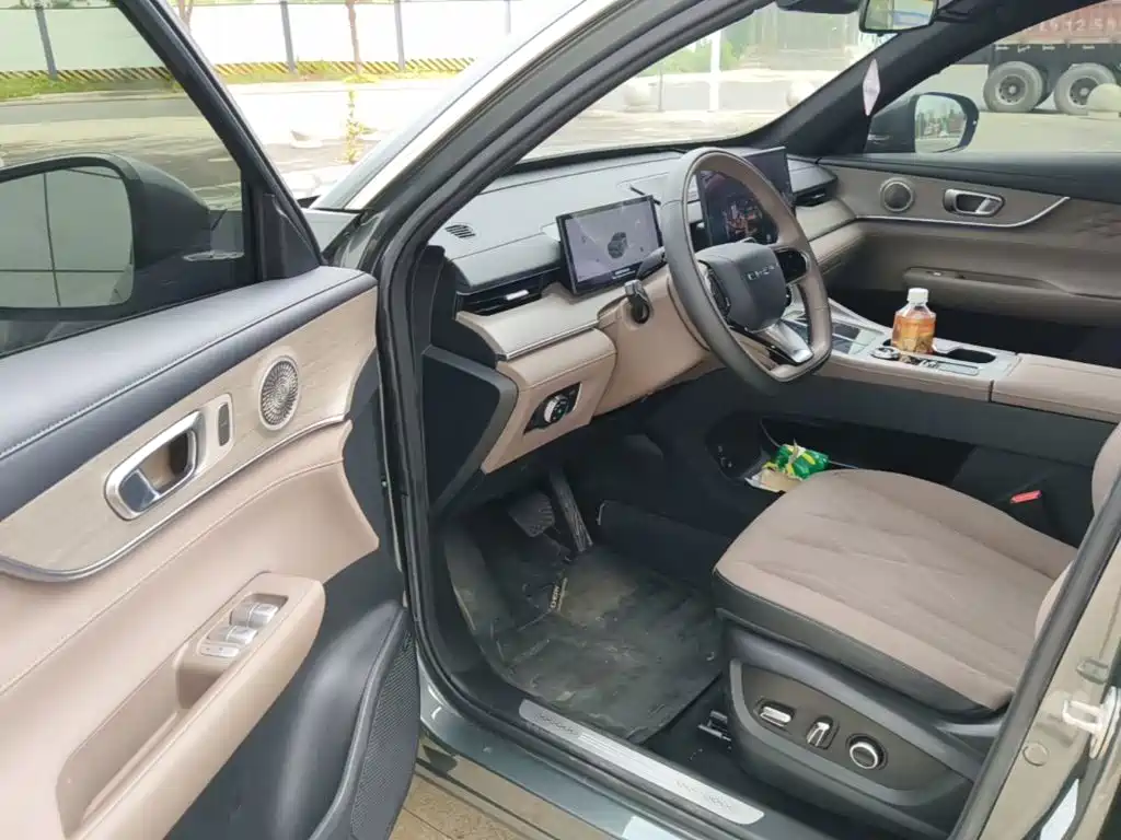 Chery Tiggo 8 PLUS 2025 2025 290TGDI DCT Premium 5-seater