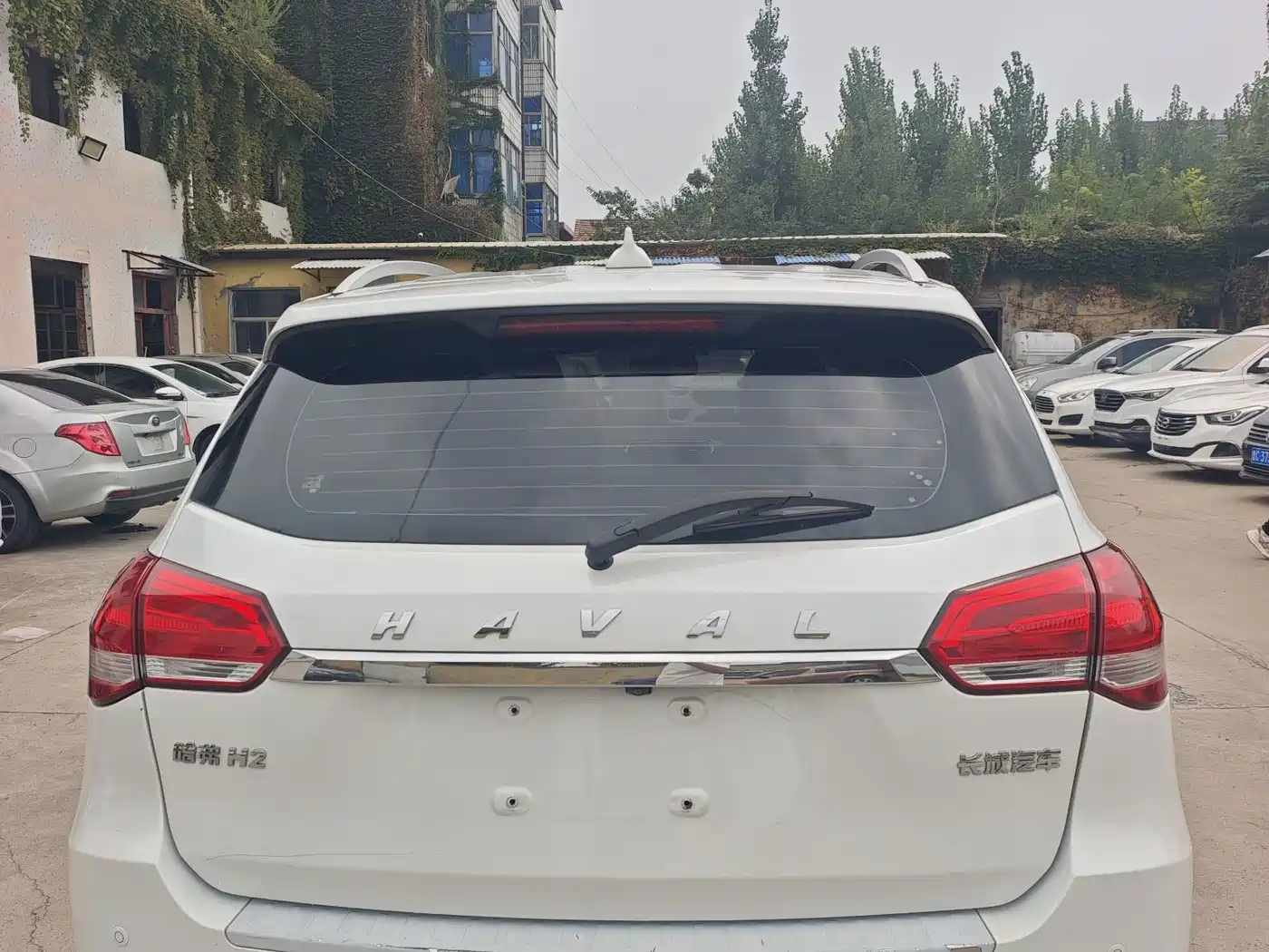 Photo 4 - Haval H2