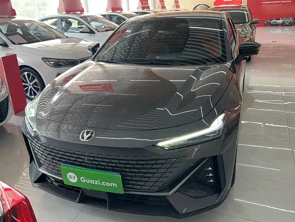 CHANGAN UNI-V