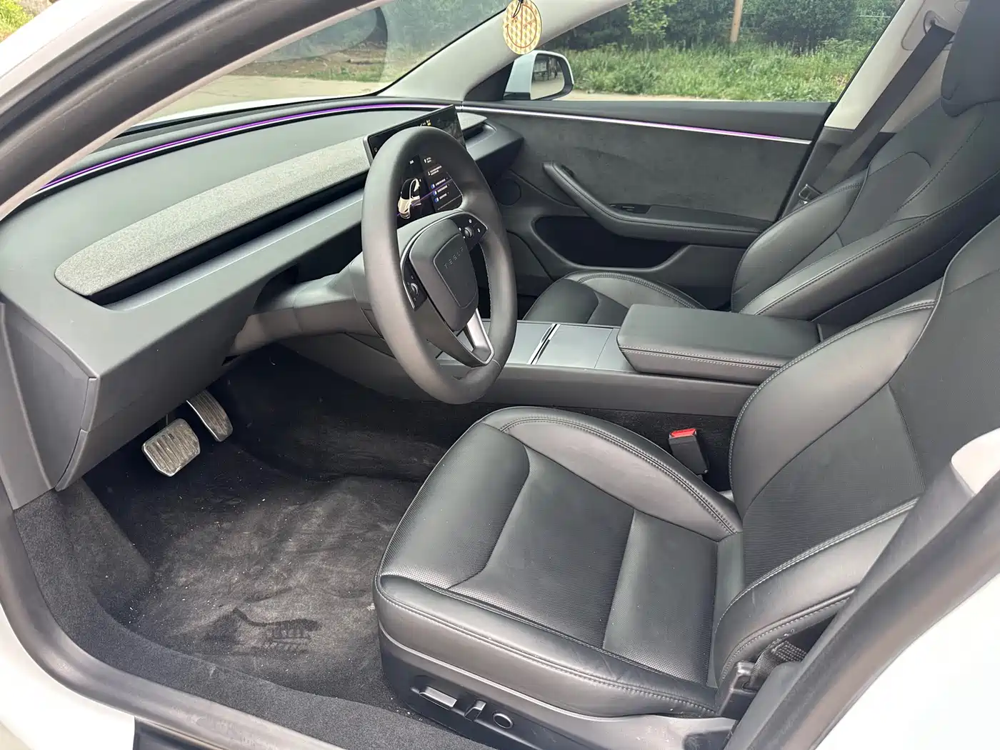 Tesla Model 3 2023 Long Range All-Wheel Drive фото 3