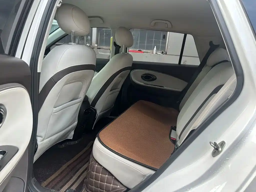 JAC Yiwei Yiwei 3 2024 2023 405km Lite