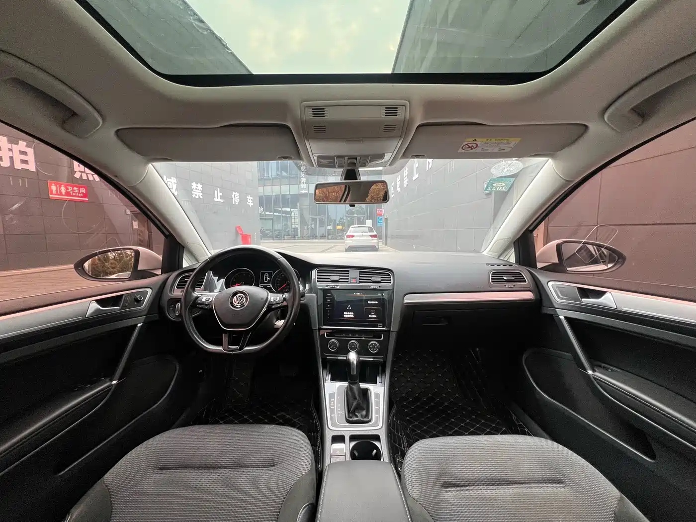 Volkswagen Golf 2020 280TSI DSG Comfort фото 8