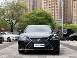 Фото 2 - Lexus LS