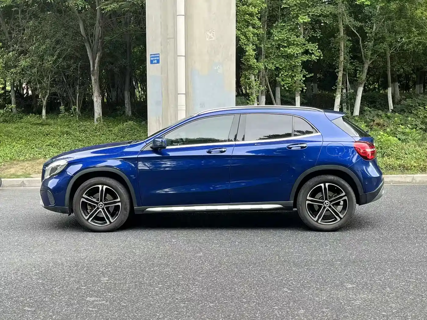 Mercedes-Benz GLA 2018 GLA 200 Fashion фото 2