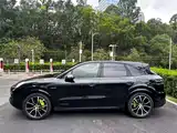 Фото 3 - Porsche Cayenne New Energy