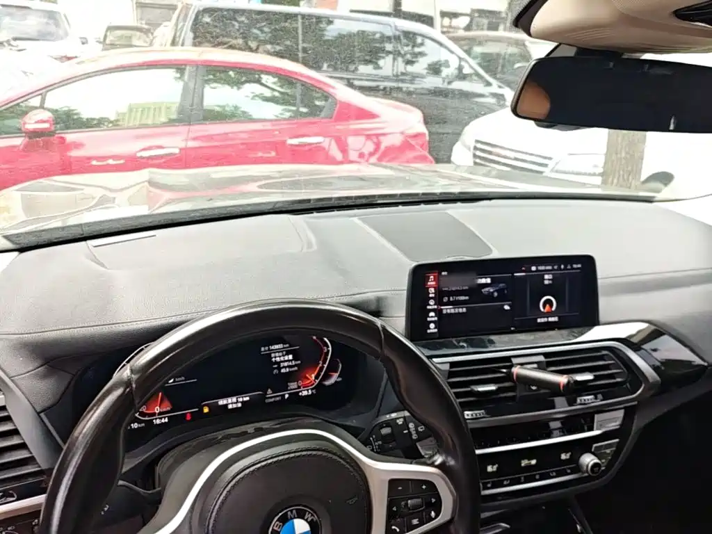 Фото 10 - BMW X3