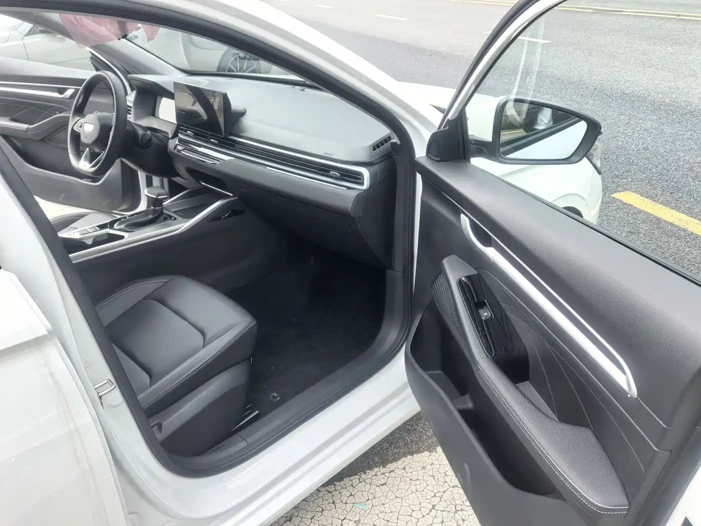 GEELY AUTOMOBILE EMGRAND