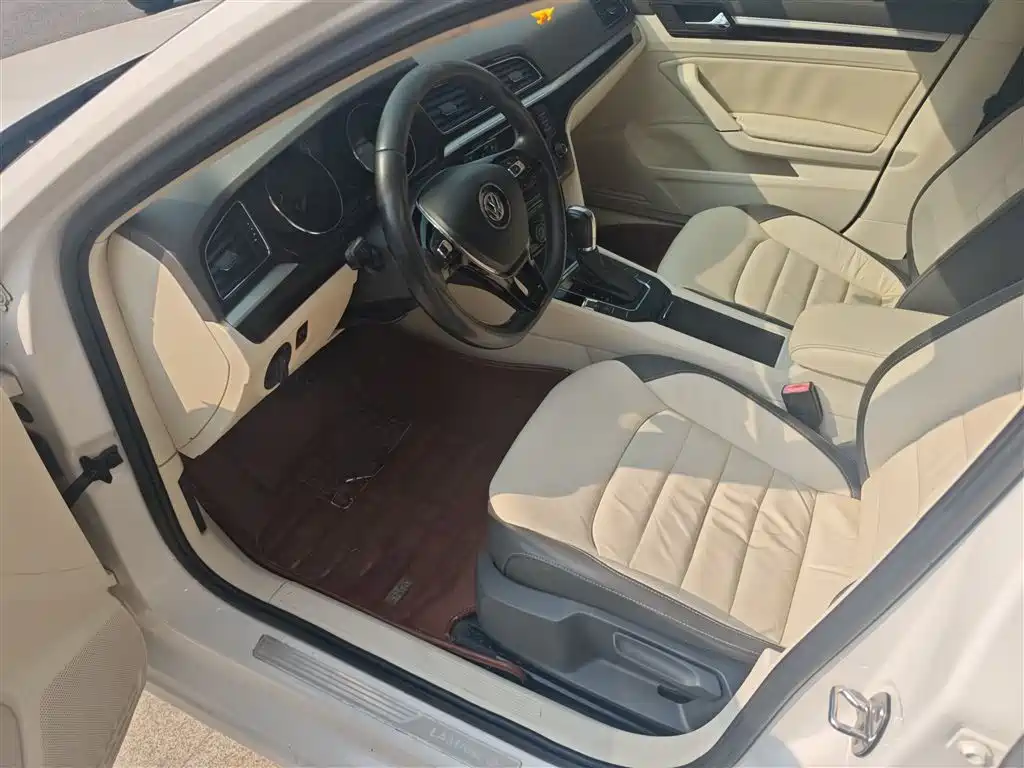 Volkswagen Lamando 2015 280TSI DSG Comfort фото 14