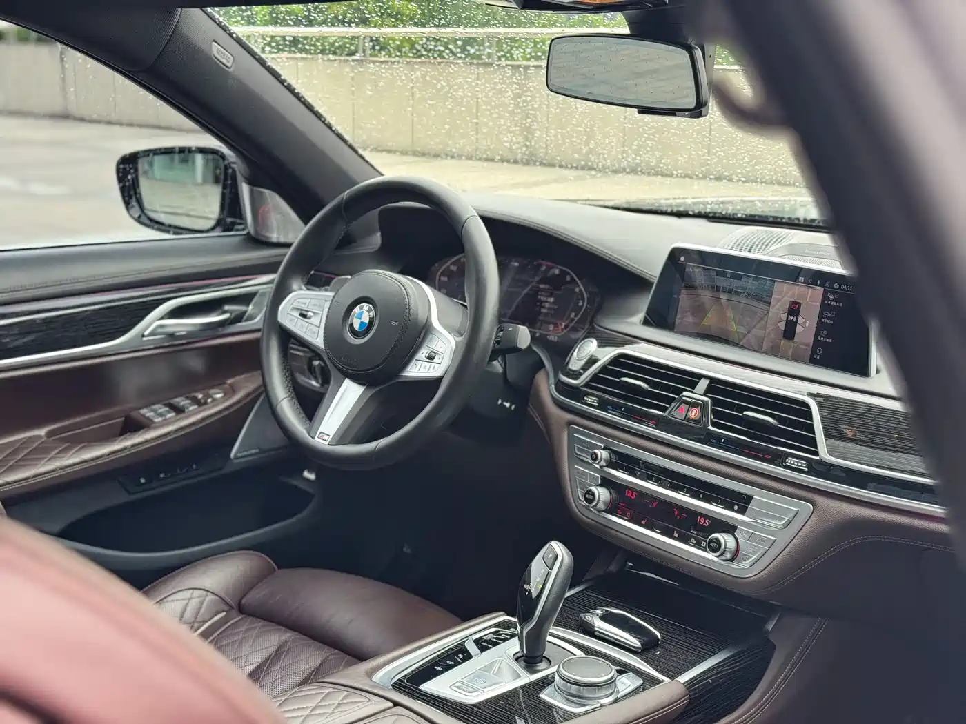BMW 7 Series 2021 Model 740Li Leading M Sport Package фото 11