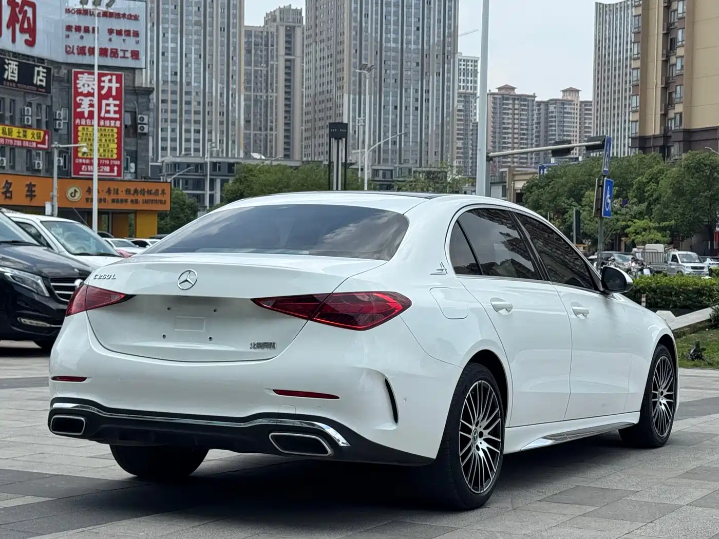 Mercedes-Benz C-Class 2022 Facelift C 260 L Sport фото 4