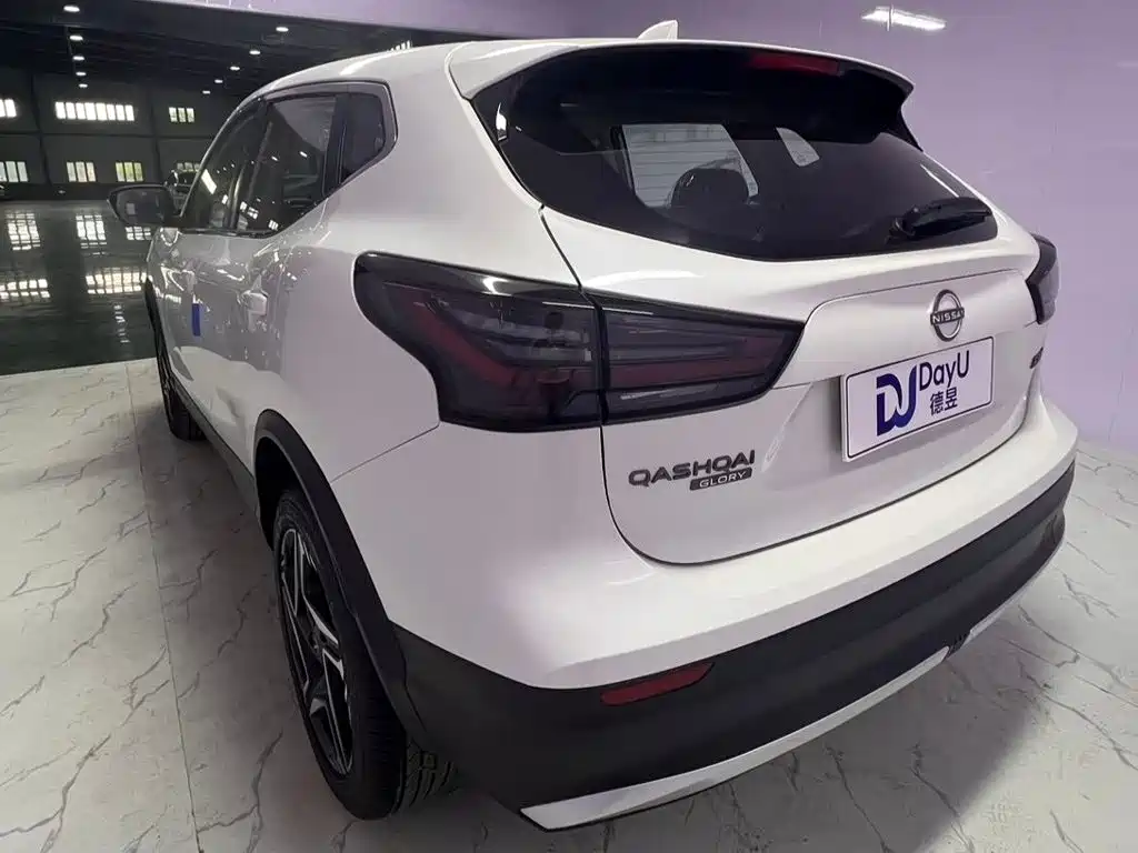 Nissan Qashqai 2026 2025 Facelift Honor 2.0L CVT XV+ Leading Edition