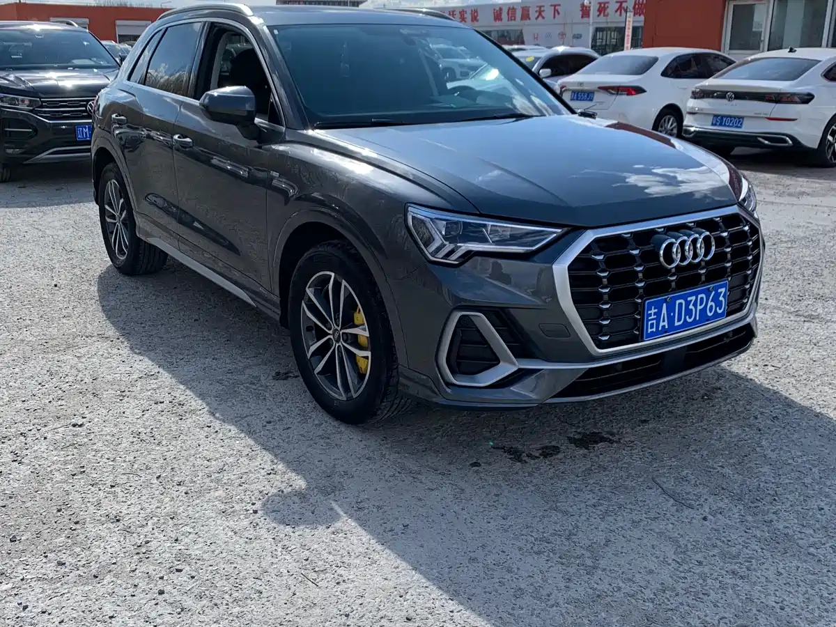 Audi Q3 2022 35 TFSI Progressive Dynamic фото 3