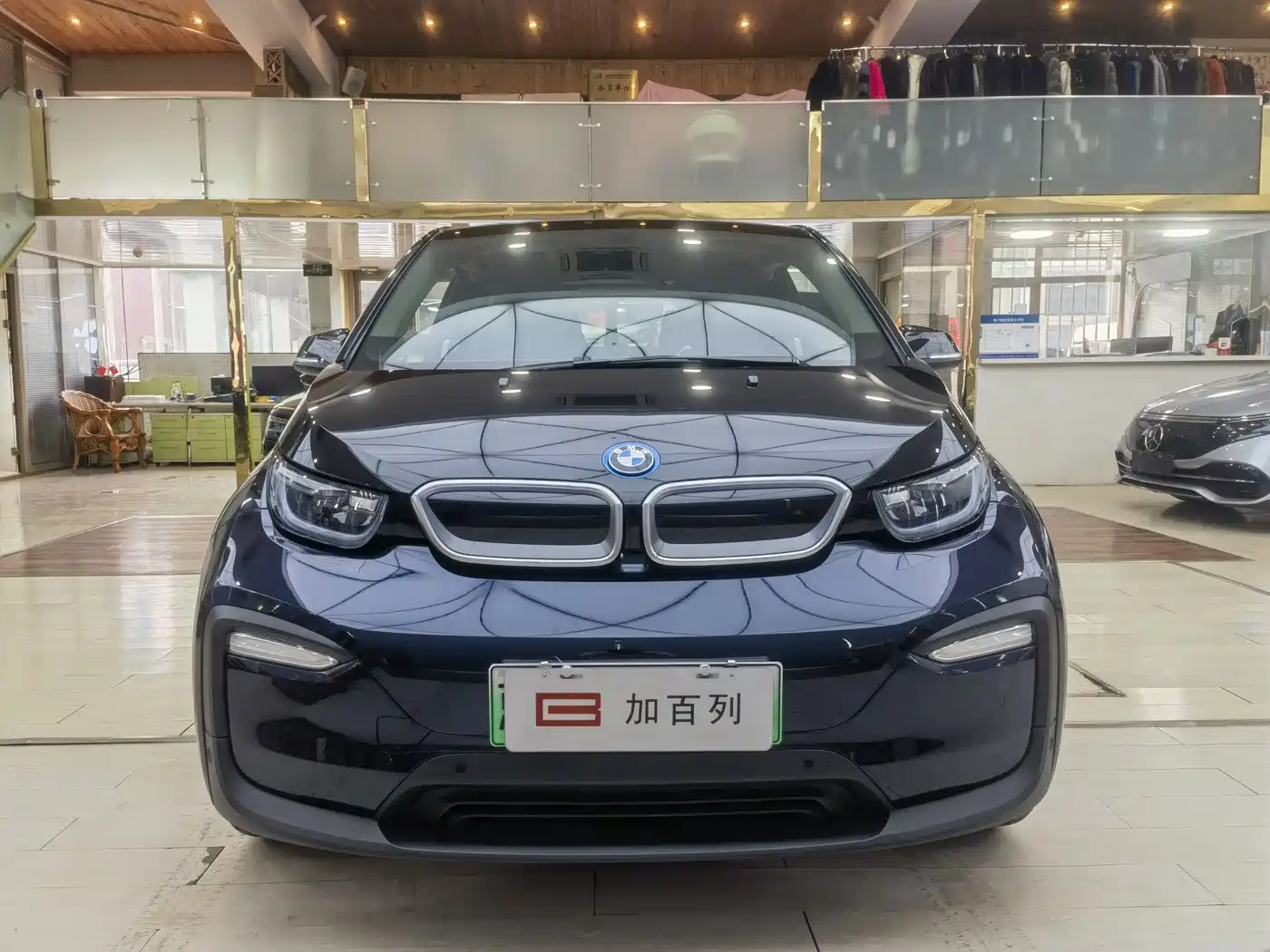BMW I3