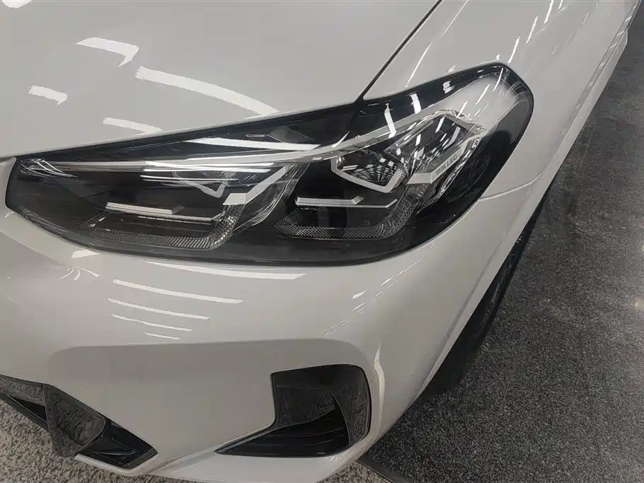 BMW iX3 2024 Leading Edition фото 5
