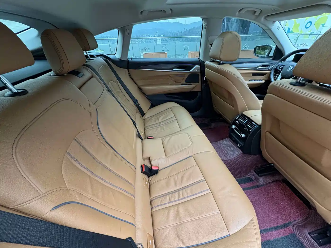 BMW 6 Series GT 2019 630i Luxury Design Package фото 33