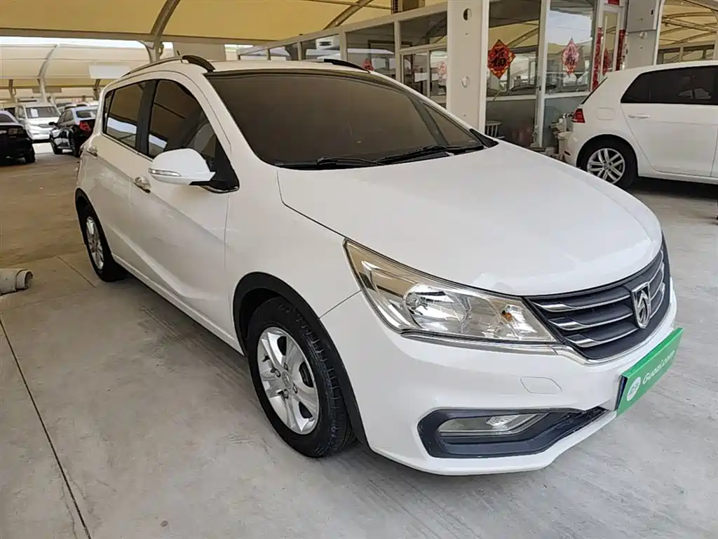 Baojun 310 2017 2016 1.2L Manual Luxury Type