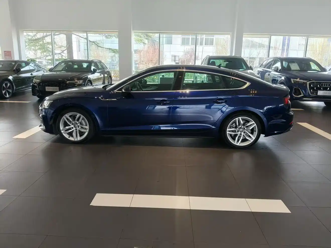 Audi A5 (Import) 2019 Sportback 45 TFSI Fashion фото 5