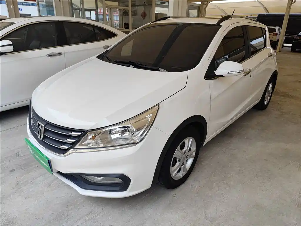 Baojun 310 2017 2016 1.2L Manual Luxury Type