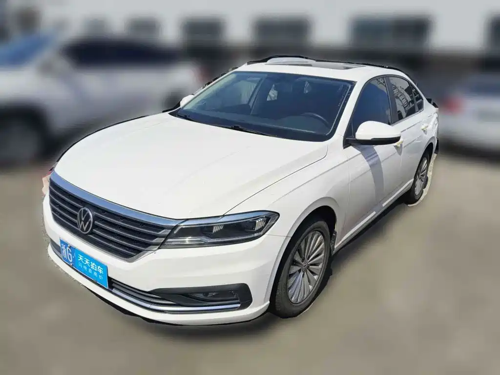 صورة 1 - Volkswagen Lavida