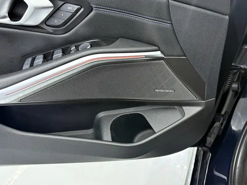 Фото 9 - BMW 3 Series
