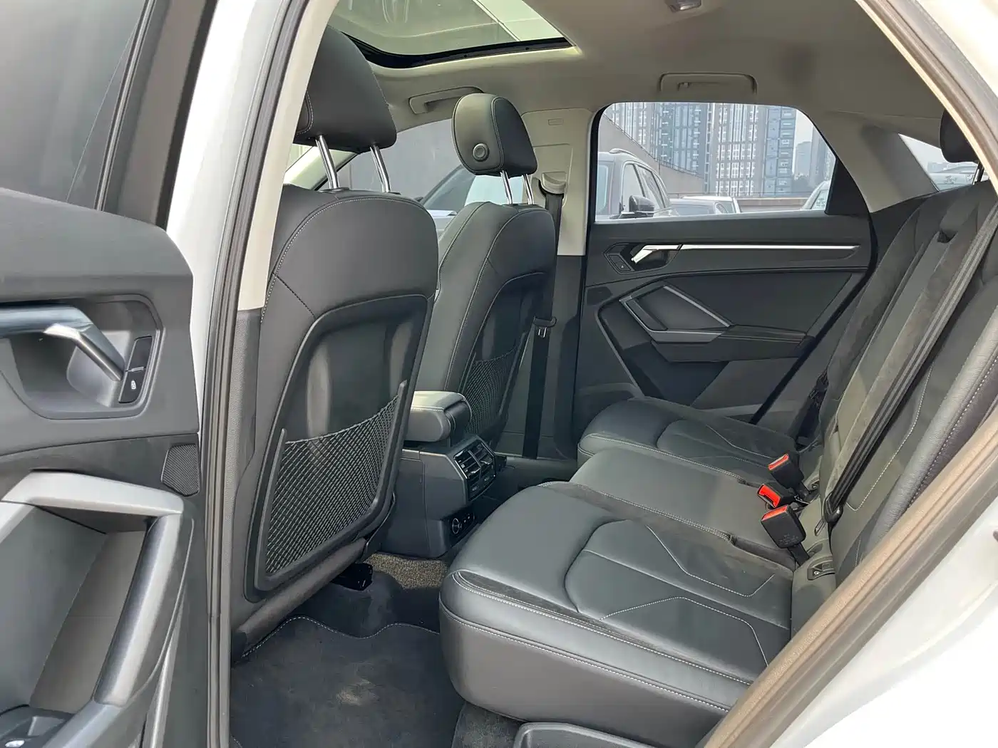 Audi Q3 Sportback 2020 40 TFSI Fashion фото 9