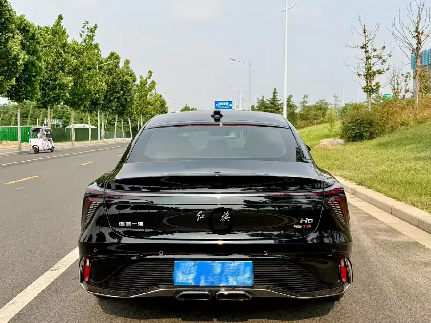 Hongqi H6 2025 Model 2.0T Far-Reaching Edition фото 8