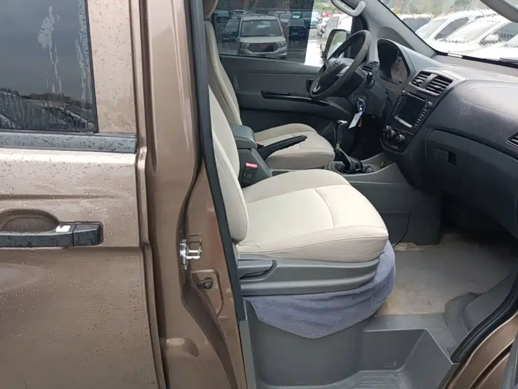 Фото 25 - Wuling Motors Wuling Journey Classic