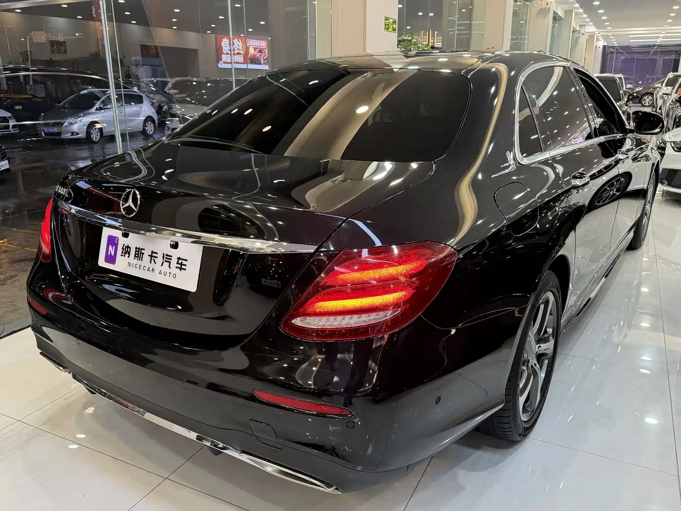 Mercedes-Benz E-Class 2019 Facelift E 300 L Sport Luxury фото 16