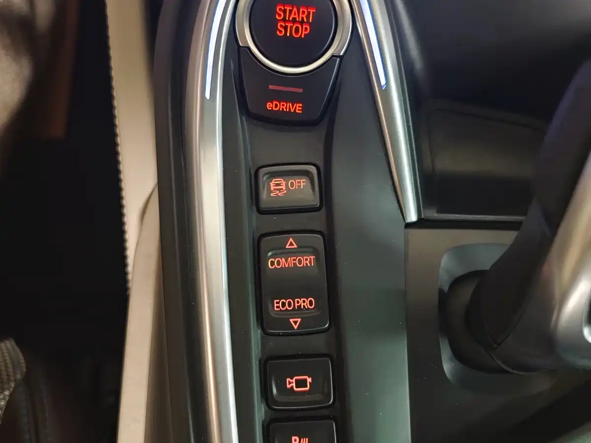 BMW i8 2017 2014 Standard