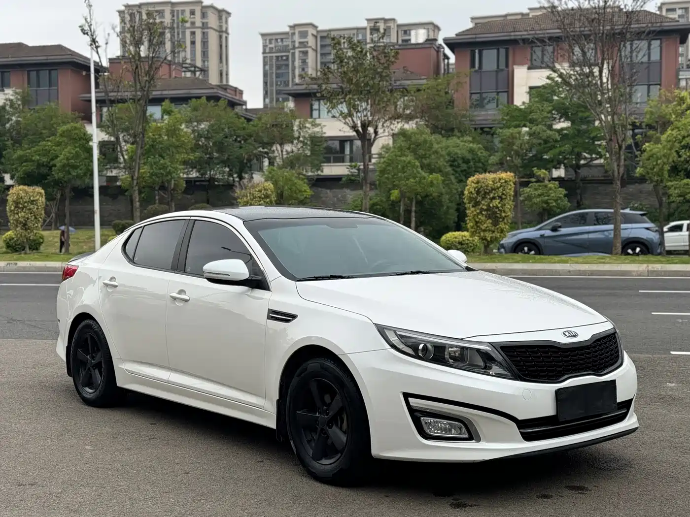 Kia K5 2015 2.0L Automatic GL фото 3