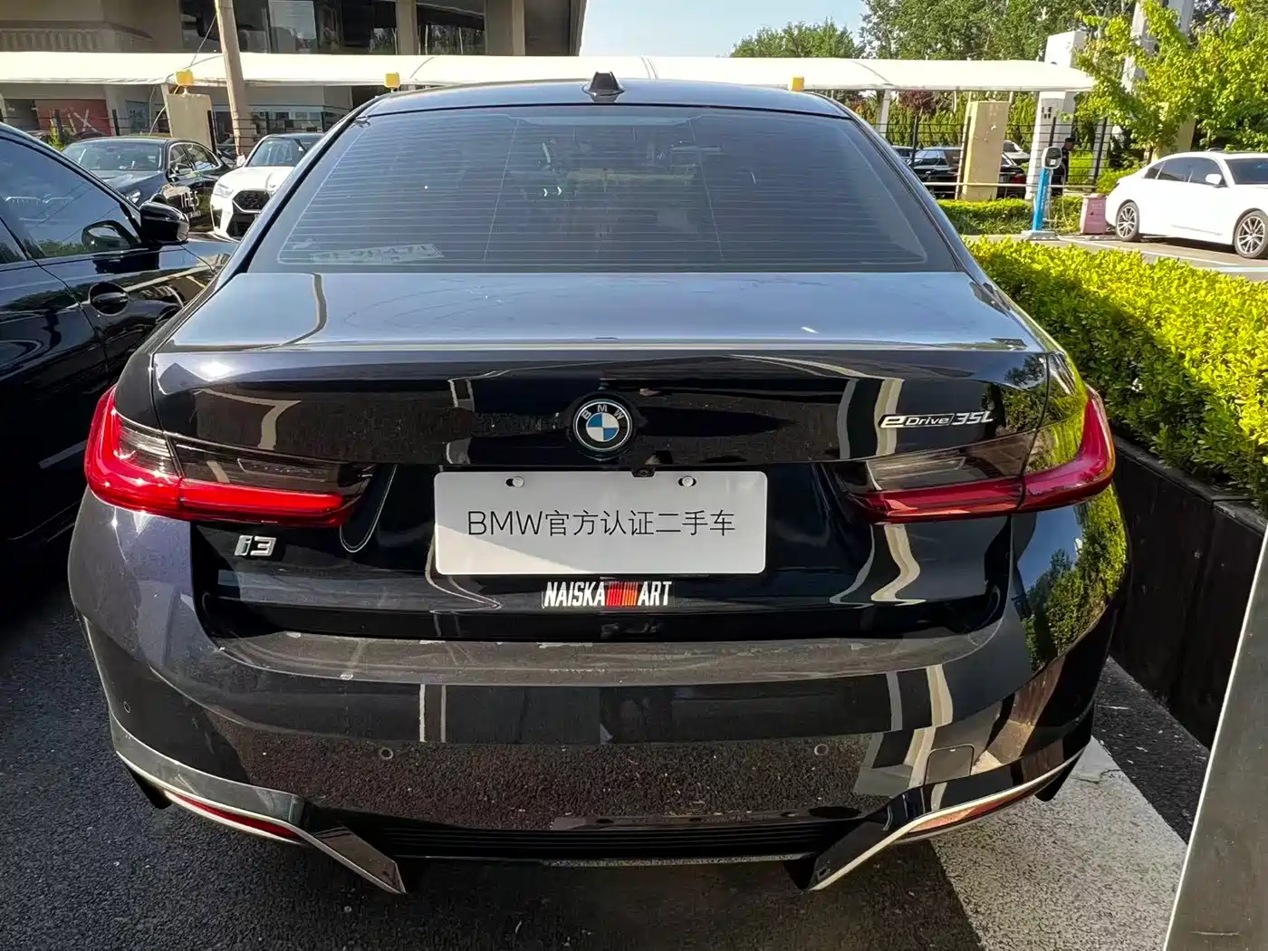 BMW i3 2024 eDrive 35 L фото 11