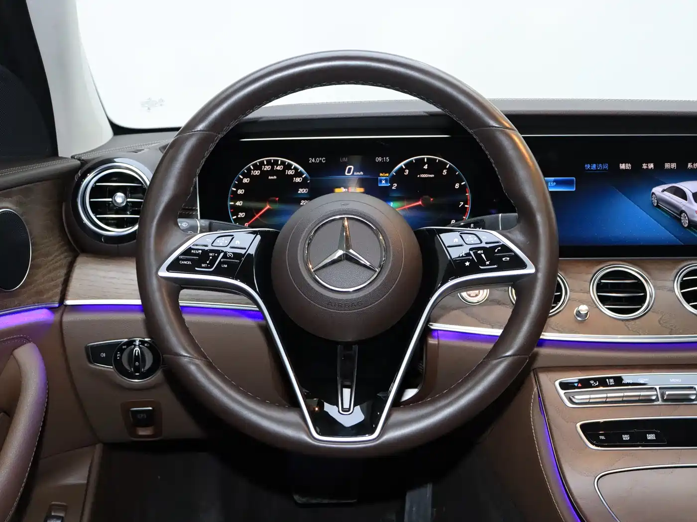 Mercedes-Benz E-Class 2021 E 300 L Fashion фото 21