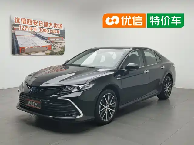Toyota Camry 2022