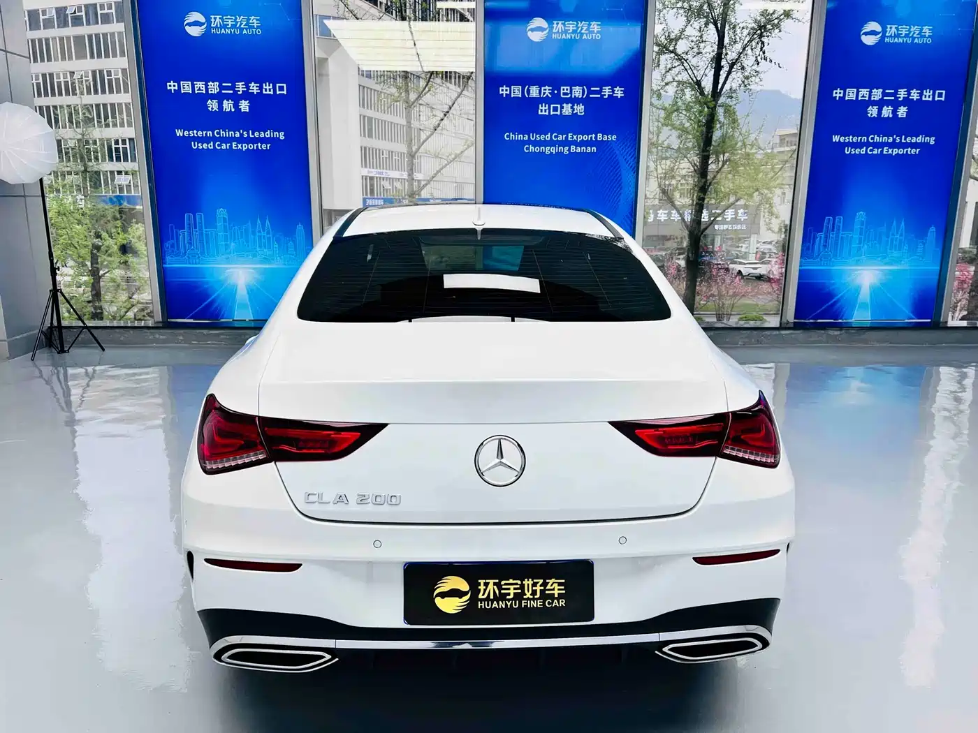 Mercedes-Benz CLA (Import) 2020 CLA 200 фото 8