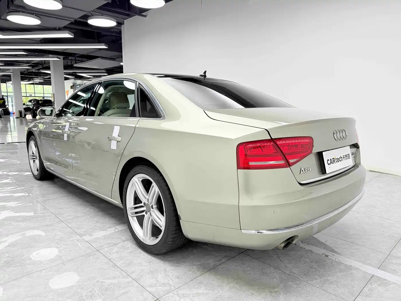 Audi A8 2013 A8L 45 TFSI quattro Comfort фото 4