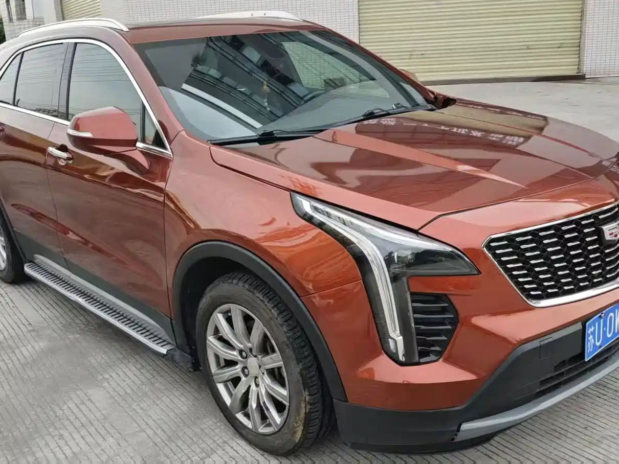 Фото 2 - Cadillac XT4