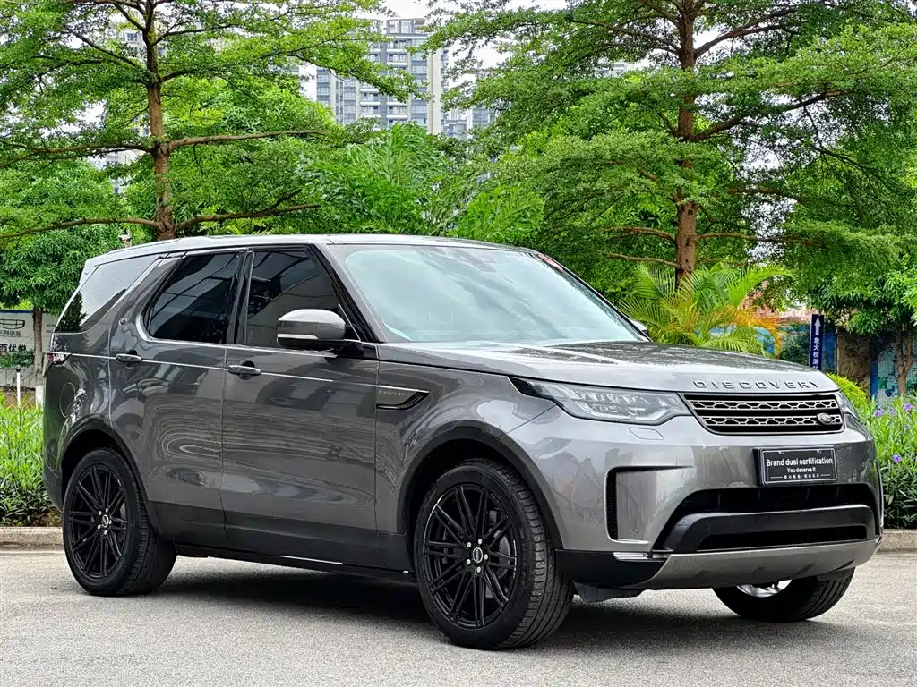 Land Rover Discovery 2017 3.0 SC V6 S фото 4