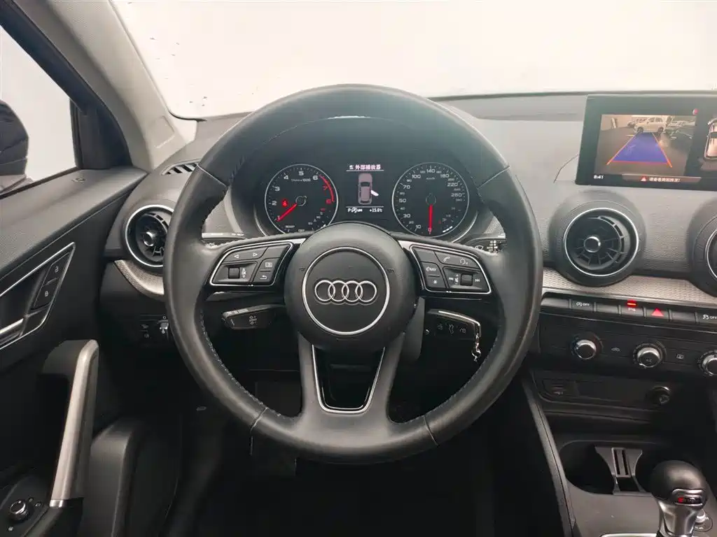 Audi Q2L 2020 35 TFSI Progressive Dynamic Model фото 5