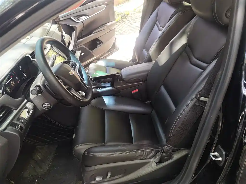 Cadillac XTS 2018 28T Technology фото 11